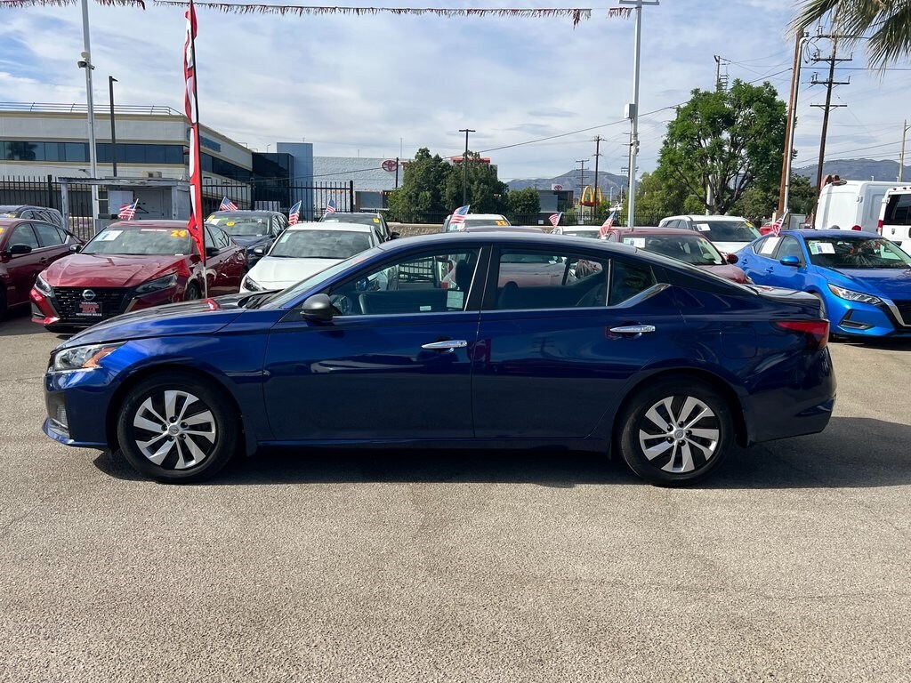 2024 Nissan Altima 2.5 S photo 2