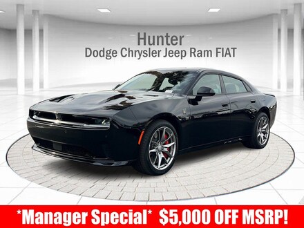 2026 Dodge Charger DAYTONA SCAT PACK 4-DOOR AWD Sedan