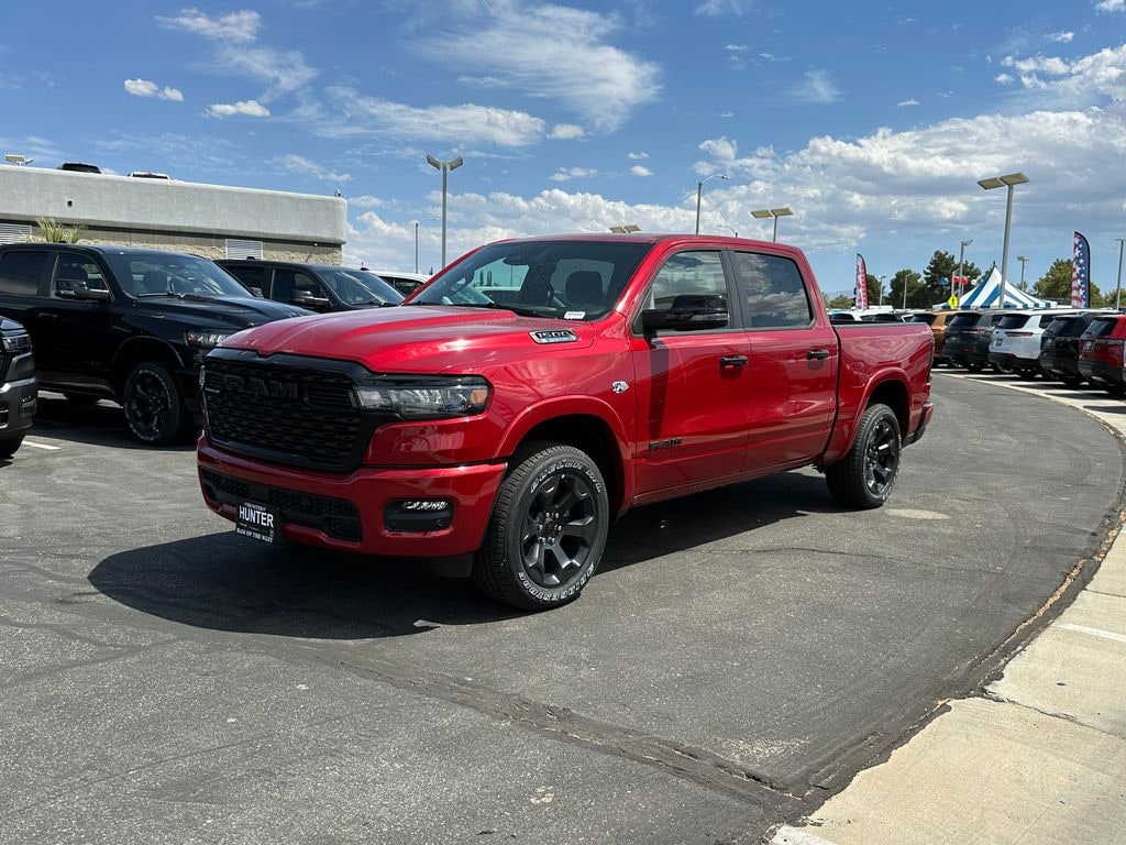 New 2026 Ram 1500 BIG HORN CREW CAB 4X4 5'7 BOX Pickup