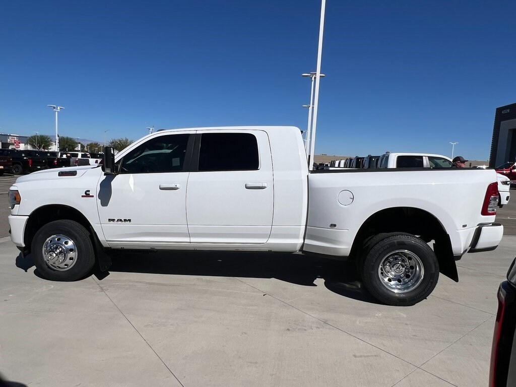 2019 Ram 3500 Big Horn photo 3