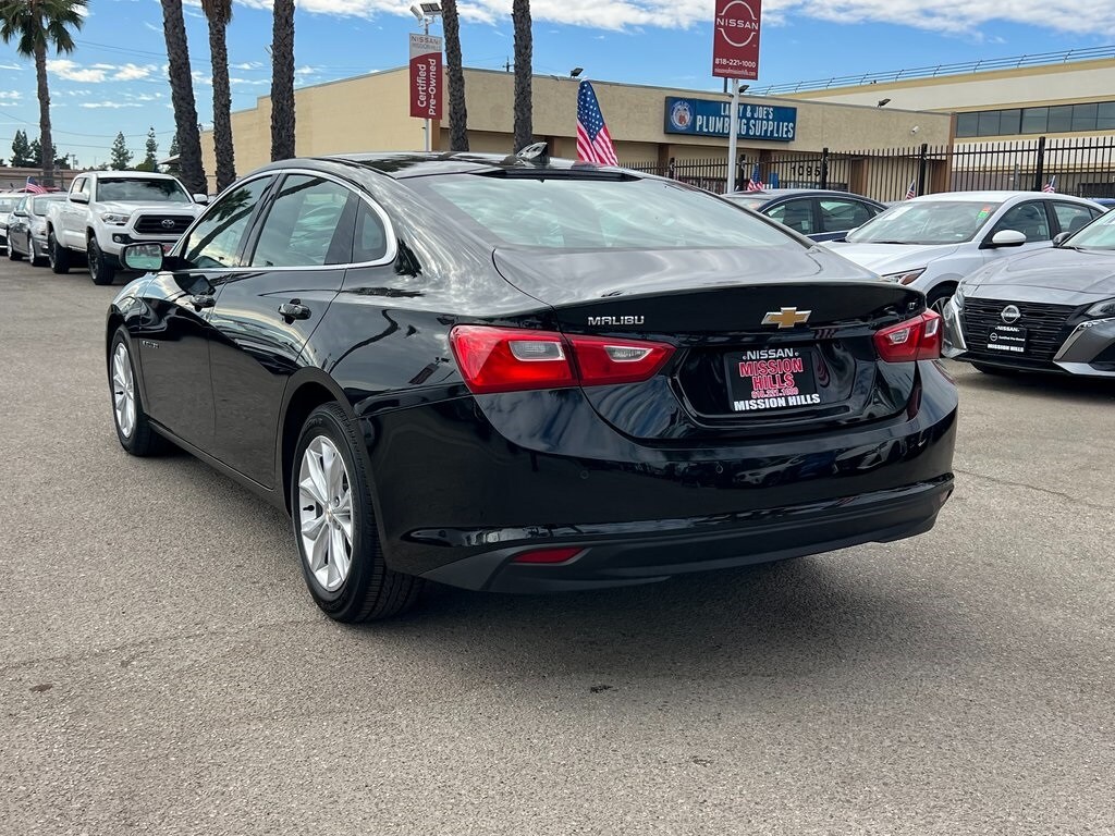 2024 Chevrolet Malibu 1LT photo 4