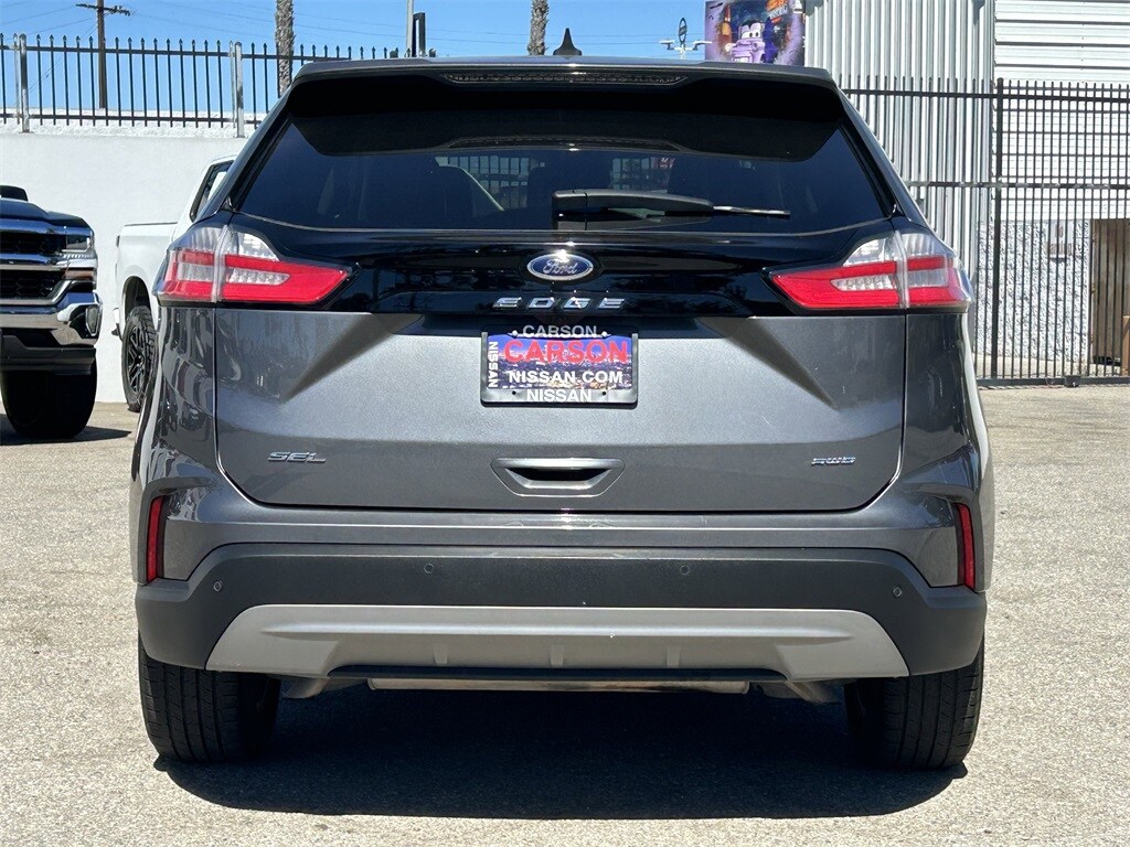 2024 Ford Edge SEL photo 3