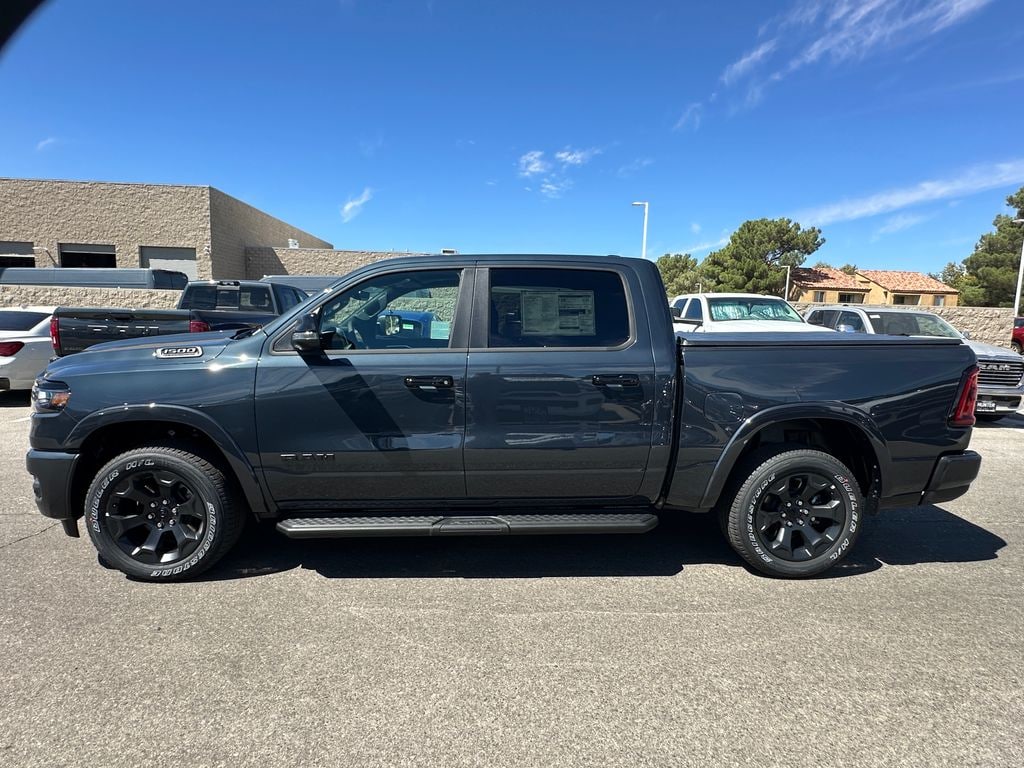 New 2026 Ram 1500 BIG HORN CREW CAB 4X4 5'7 BOX Pickup