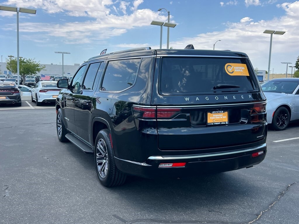 2024 Jeep Wagoneer L Series II photo 3
