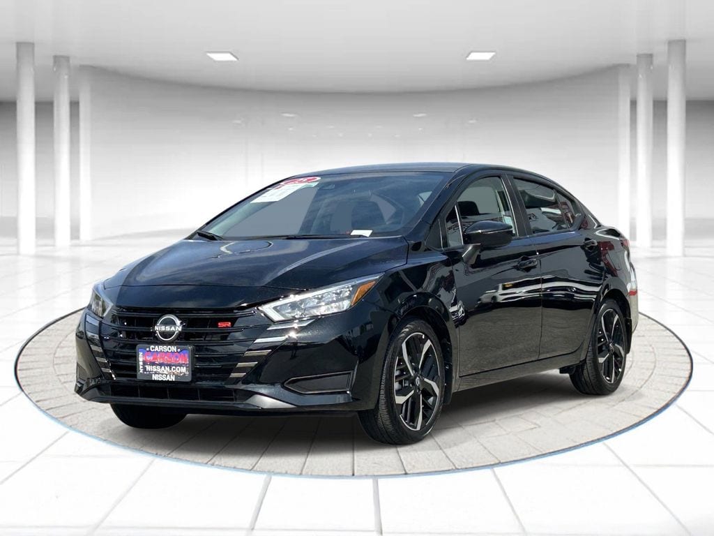 2025 Nissan Versa 1.6 SR CVT's photo