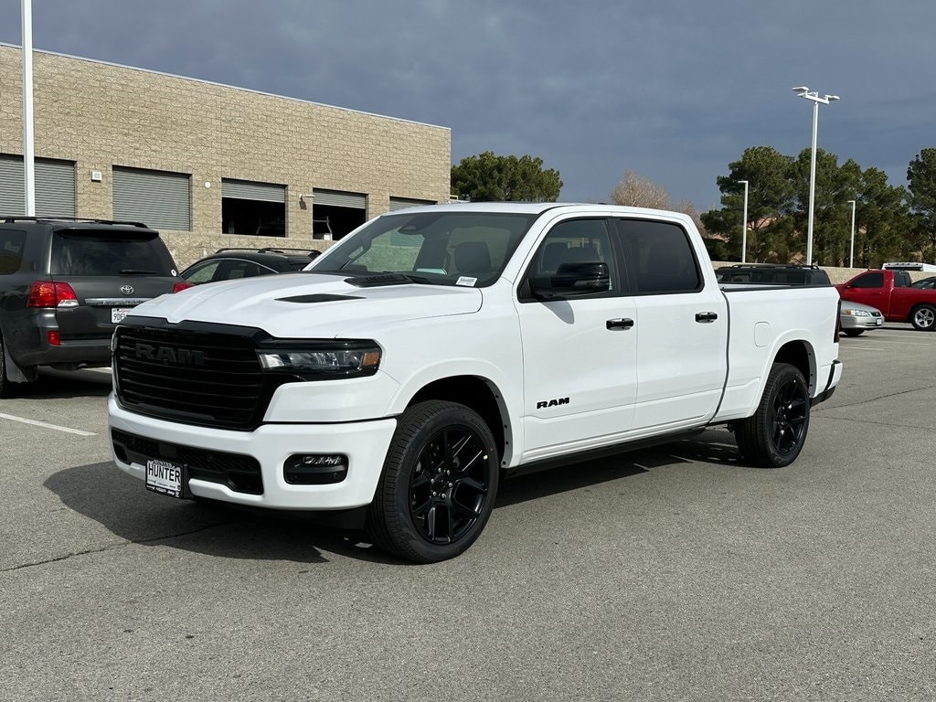 New 2026 Ram 1500 LARAMIE CREW CAB 4X4 6'4 BOX Pickup