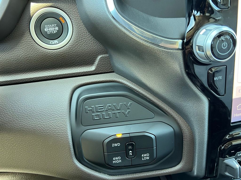 2025 RAM 2500 Laramie - Photo 25
