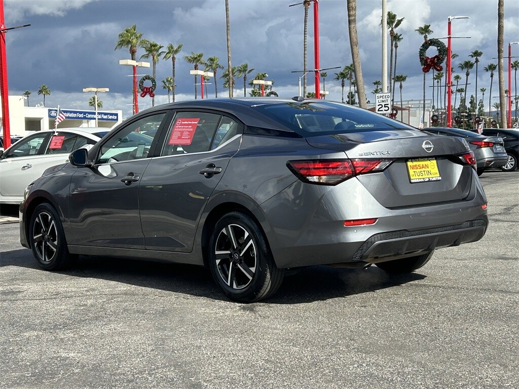 2024 Nissan Sentra SV photo 2