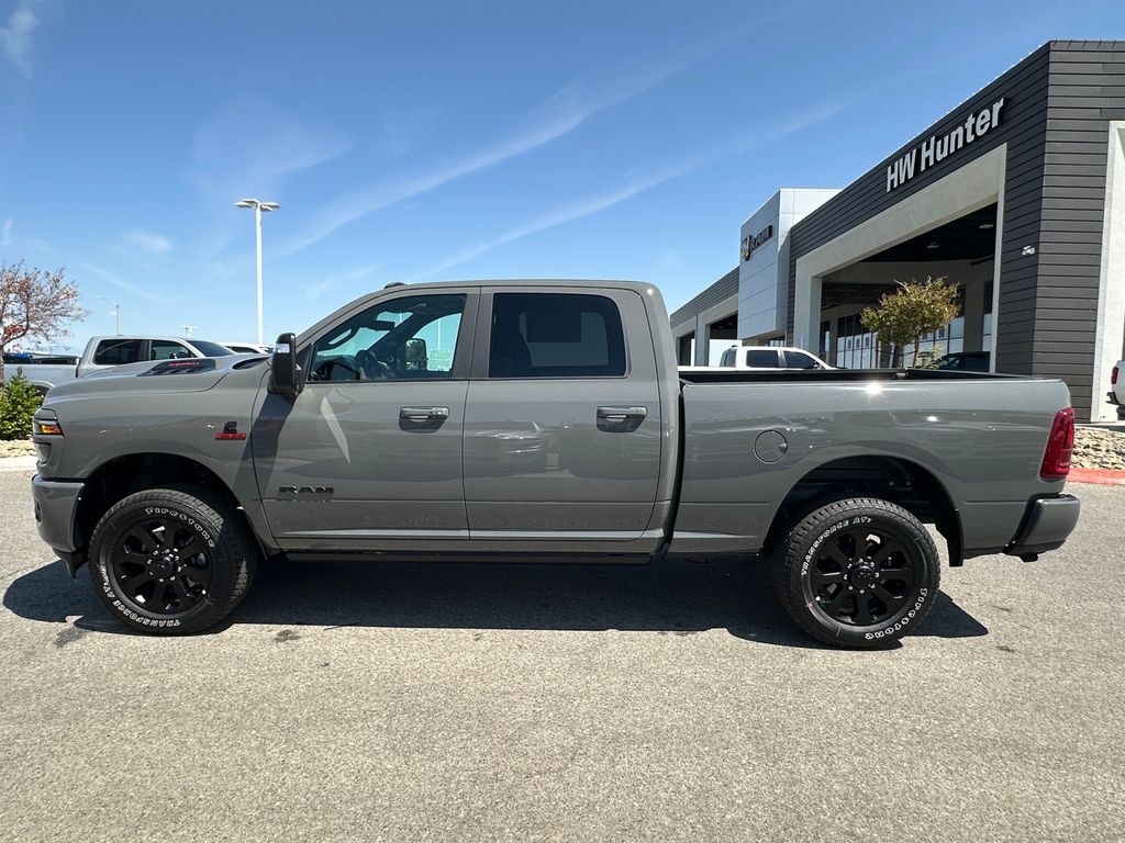 New 2026 Ram 2500 LARAMIE CREW CAB 4X4 6'4 BOX Pickup