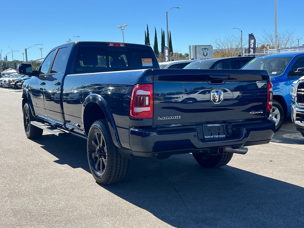 2021 Ram 3500 Laramie photo 4