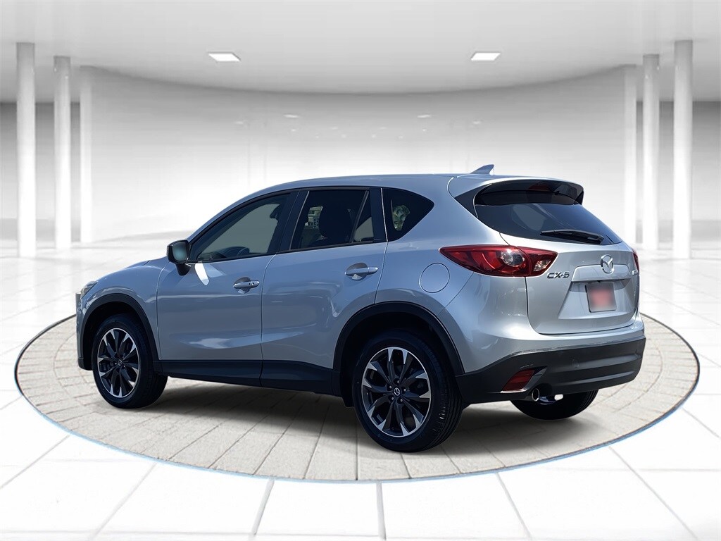 2016 Mazda CX-5 Grand Touring photo 2