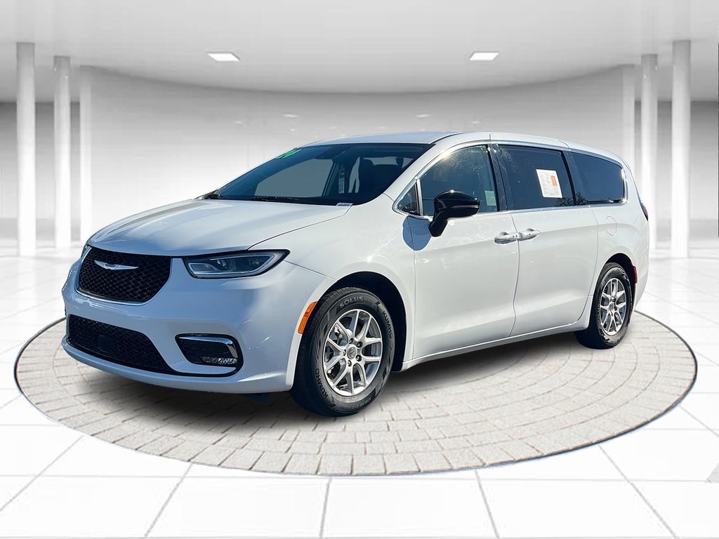 2024 Chrysler Pacifica Minivan/Van 