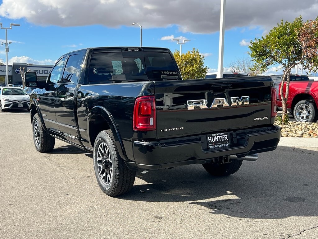 New 2026 Ram 2500 LIMITED CREW CAB 4X4 6'4 BOX Pickup