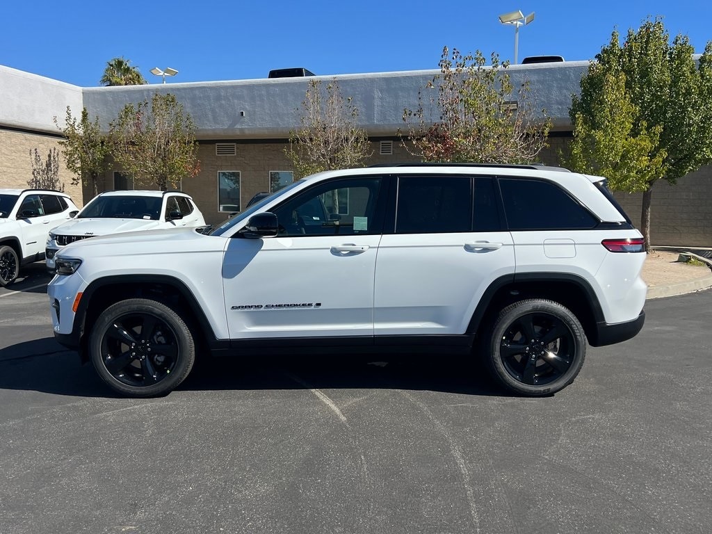 New 2025 Jeep Grand Cherokee ALTITUDE X 4X4 Sport Utility