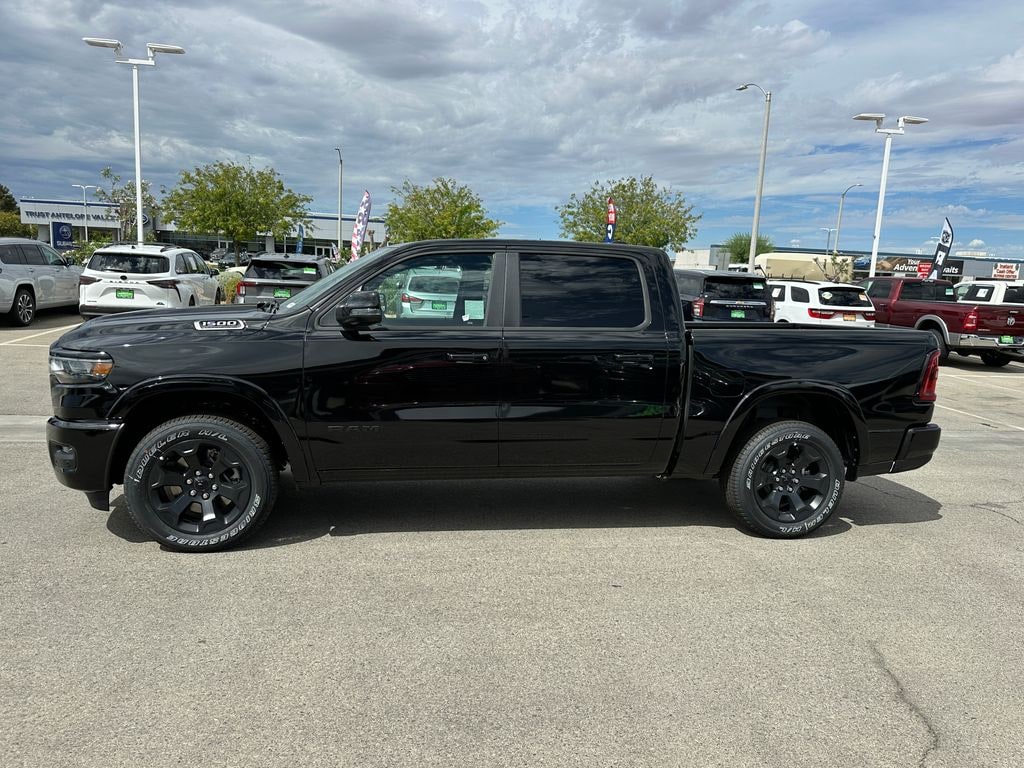 New 2026 Ram 1500 BIG HORN CREW CAB 4X2 5'7 BOX Pickup