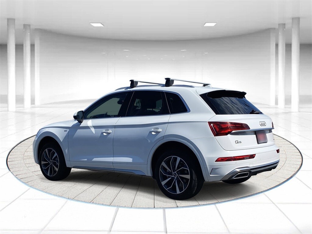 2023 Audi Q5 45 S line Premium photo 2
