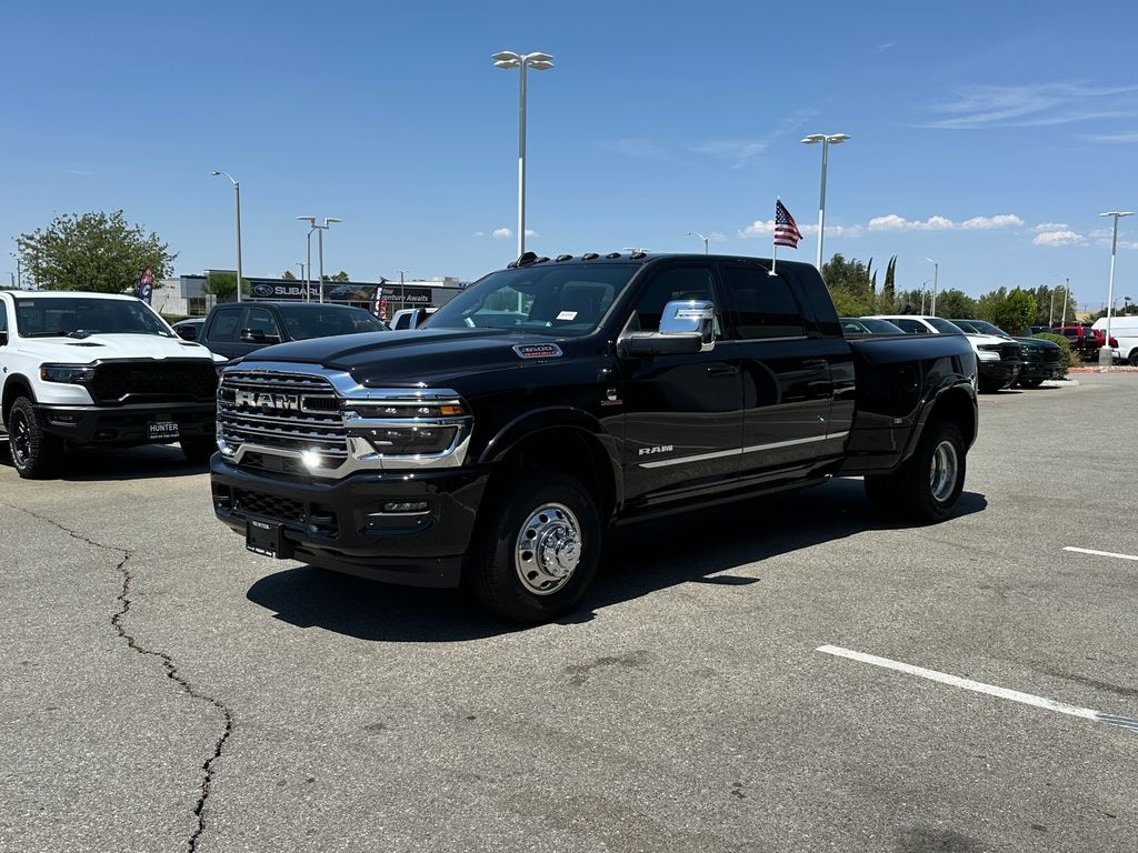 New 2026 Ram 3500 LIMITED MEGA CAB 4X4 6'4 BOX Pickup