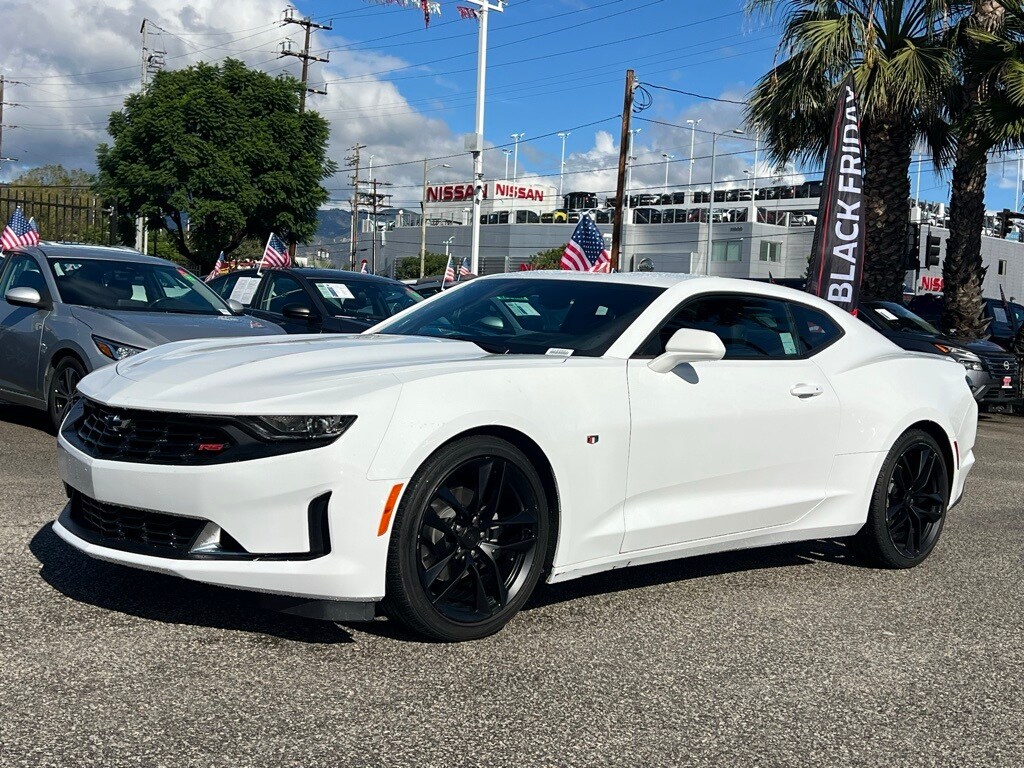 2023 Chevrolet Camaro 3LT photo 3