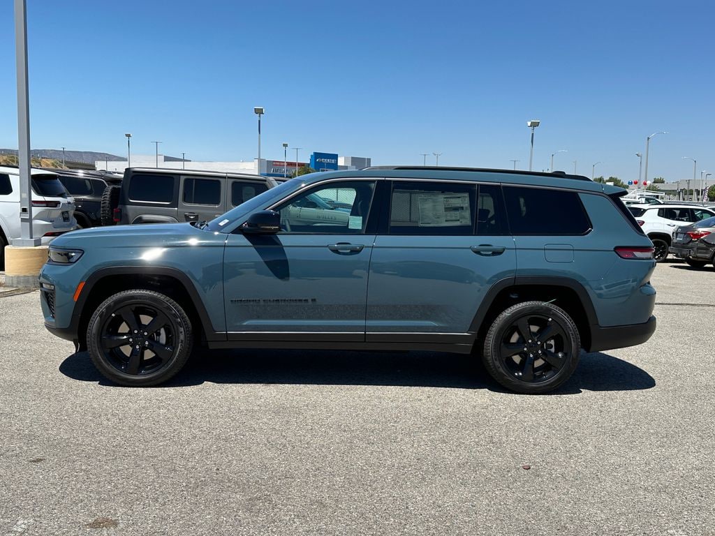 New 2026 Jeep Grand Cherokee L LIMITED 4X4 Sport Utility
