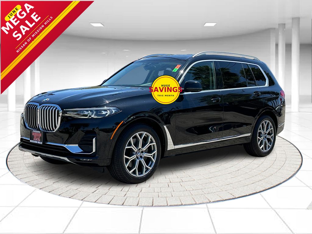 2020 BMW X7 xDrive40i's photo