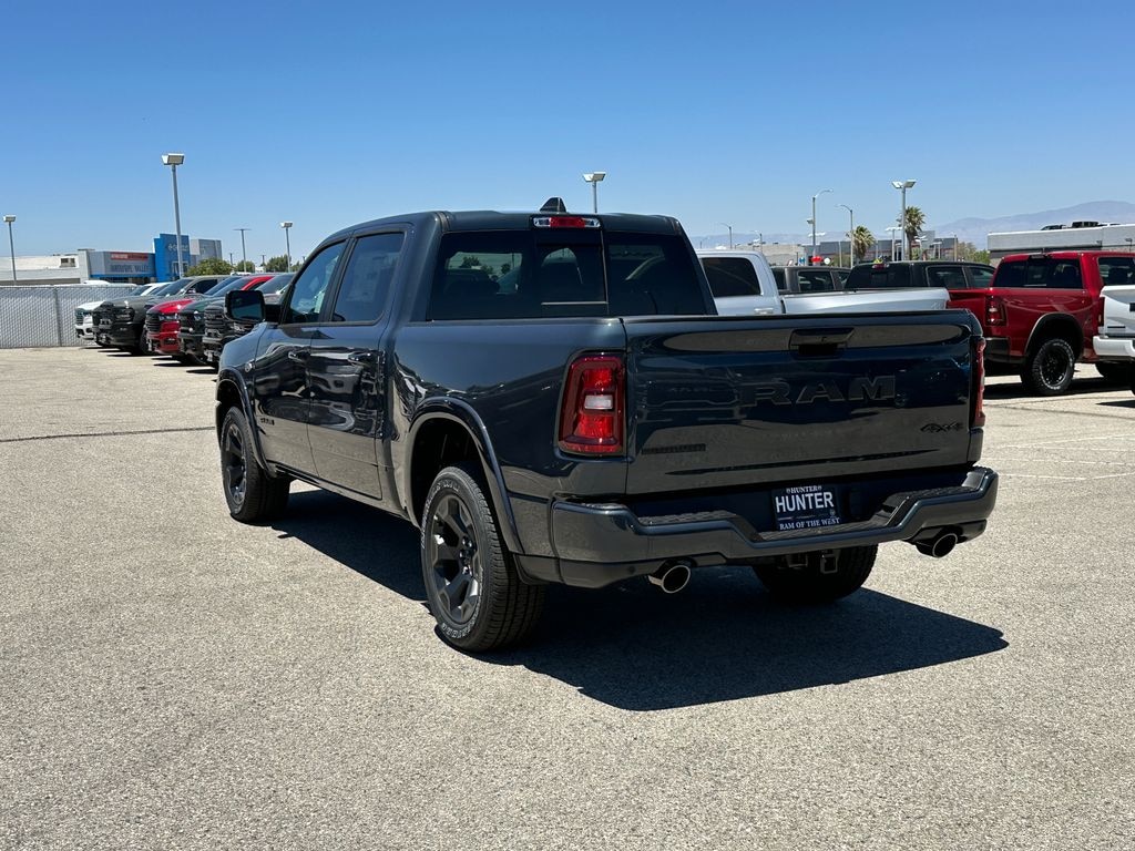 New 2026 Ram 1500 BIG HORN CREW CAB 4X4 5'7 BOX Pickup