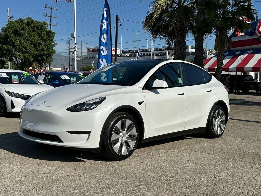 Used 2021 Tesla Model Y Standard Range with VIN 5YJYGDED1MF103517 for sale in Lancaster, CA