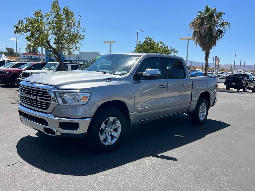 2024 Ram 1500 Laramie photo 2