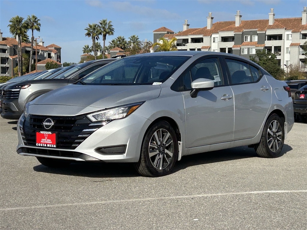 2025 Nissan Versa Sedan SV's photo