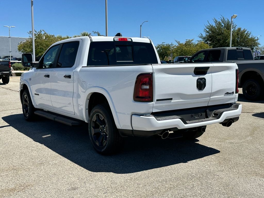 New 2026 Ram 1500 BIG HORN CREW CAB 4X4 5'7 BOX Pickup