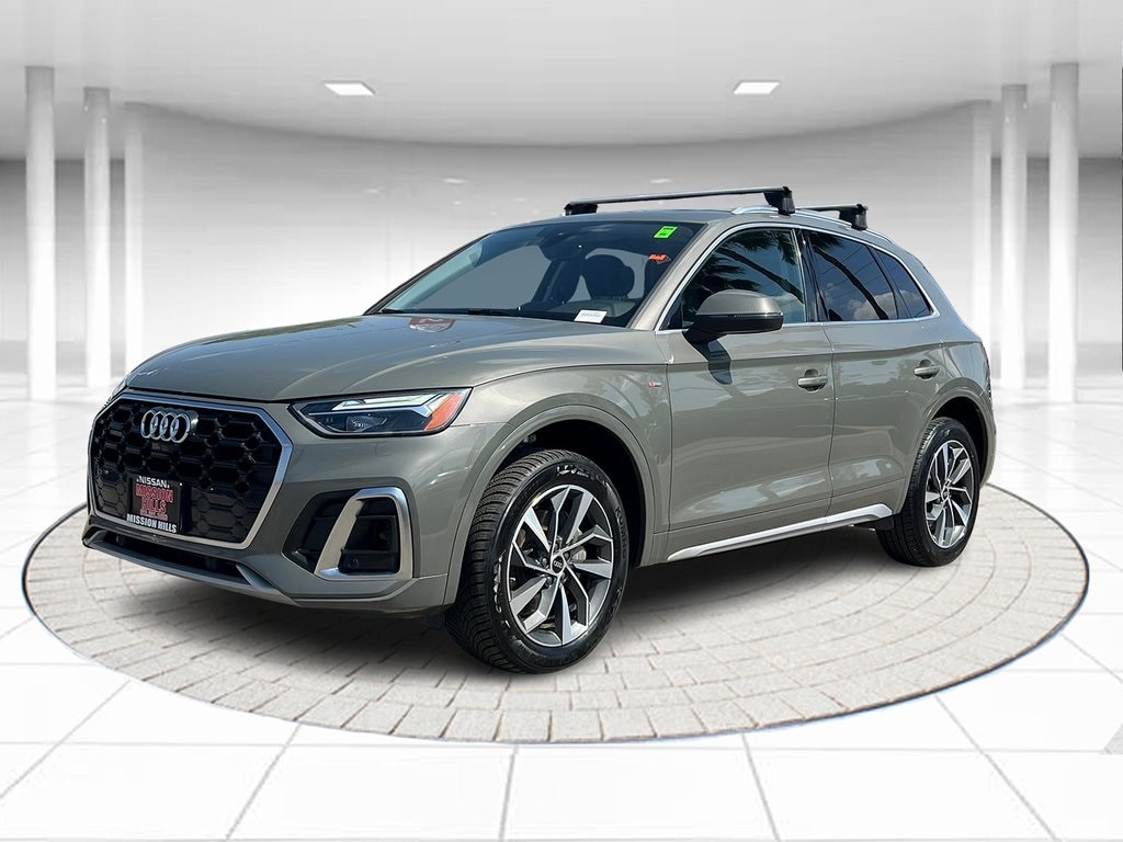 2023 Audi Q5 Premium Plus