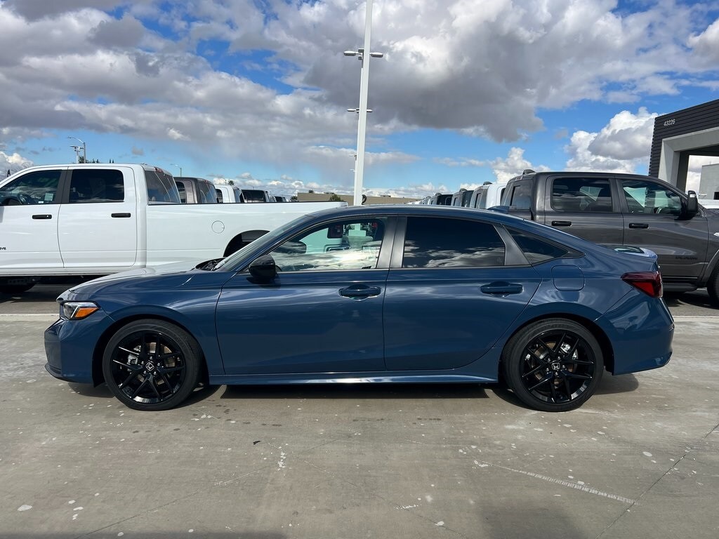 2025 Honda Civic Hybrid Sport photo 3