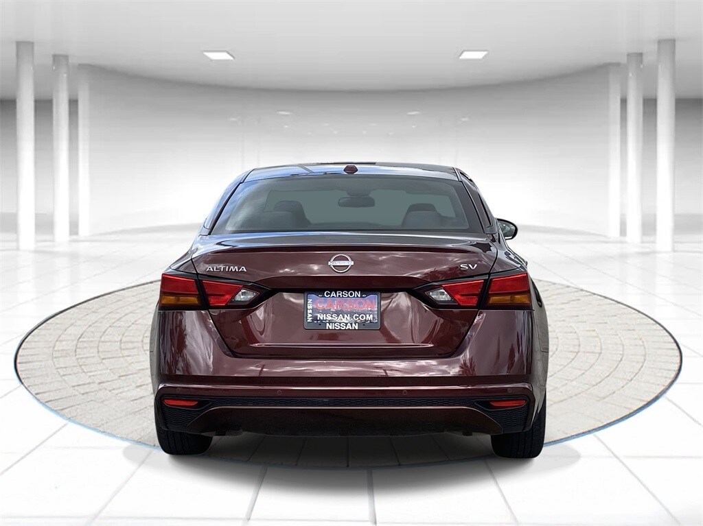 2024 Nissan Altima 2.5 SV photo 2