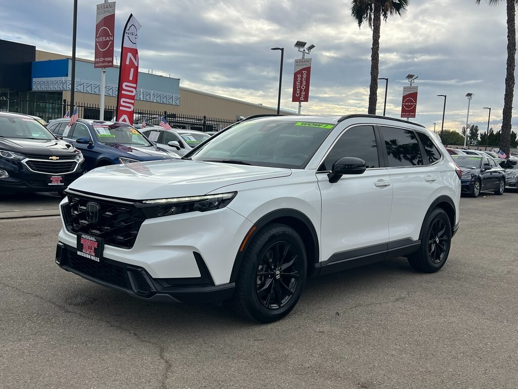 2023 Honda CR-V Hybrid Sport photo 2