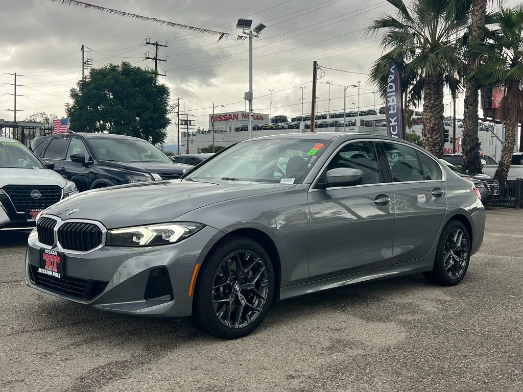 2025 Bmw 330i xDrive photo 2