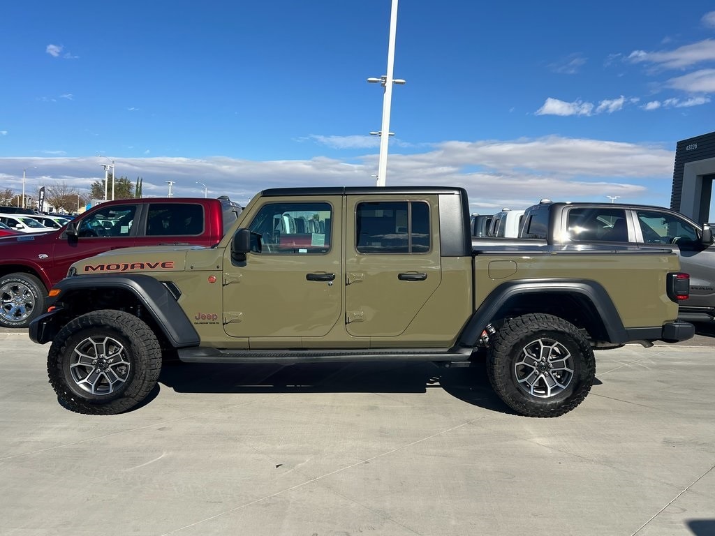 Certified 2025 Jeep Gladiator Mojave Truck