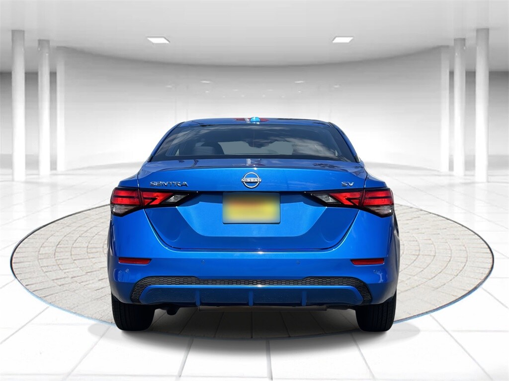 2024 Nissan Sentra SV photo 3