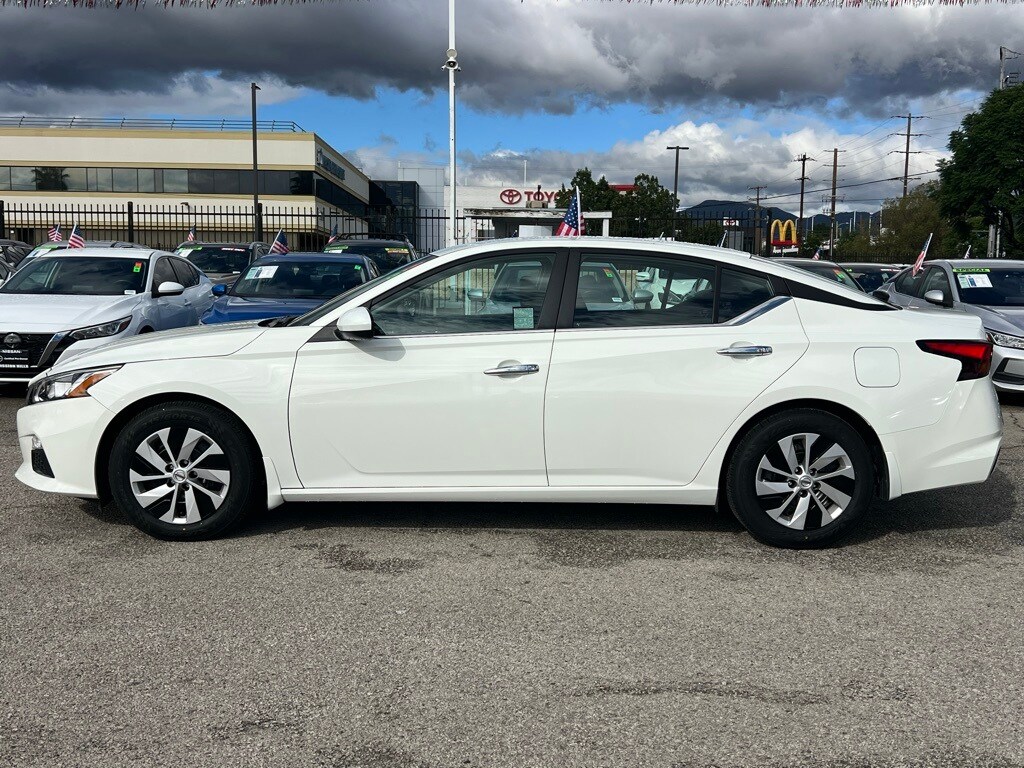 2021 Nissan Altima 2.5 S photo 3