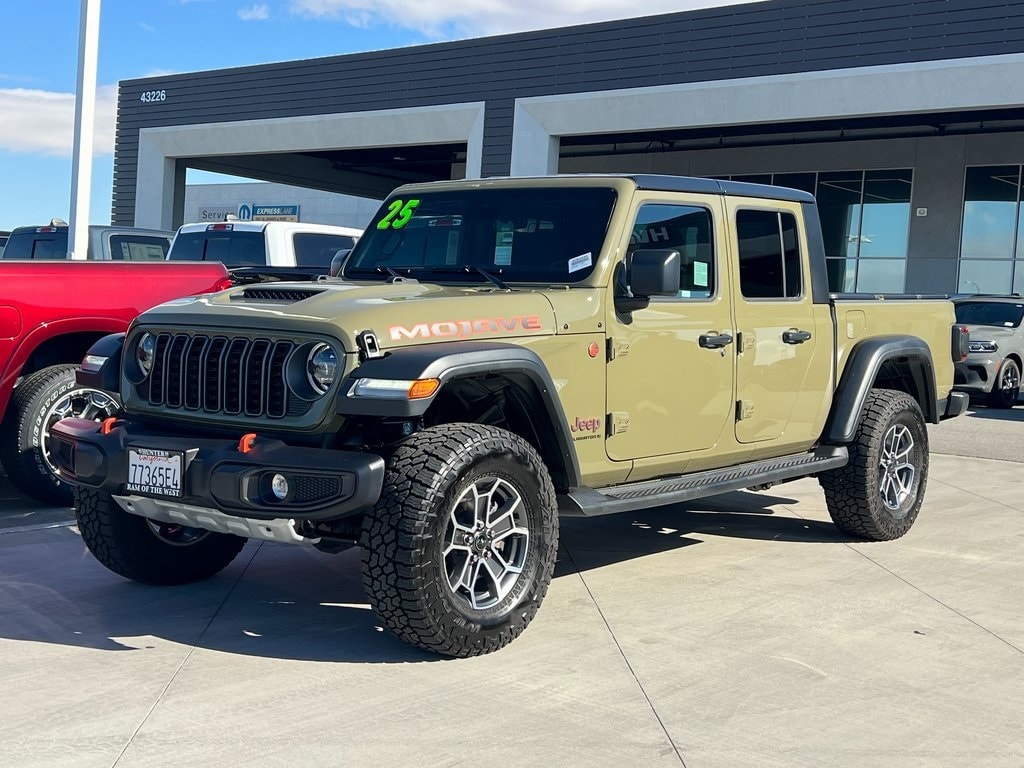 Certified 2025 Jeep Gladiator Mojave Truck