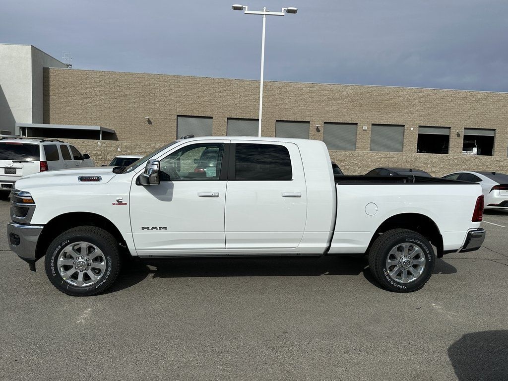 New 2026 Ram 3500 LARAMIE MEGA CAB 4X4 6'4 BOX Pickup