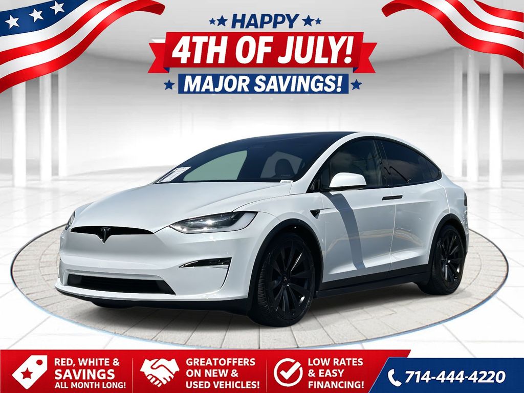 2023 Tesla Model X Long Range's photo