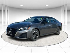 2024 Nissan Altima 2.5 SV Sedan