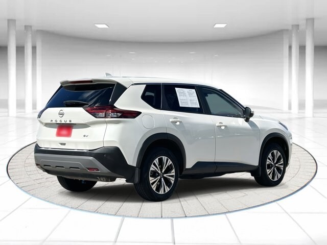 2023 Nissan Rogue SV photo 2