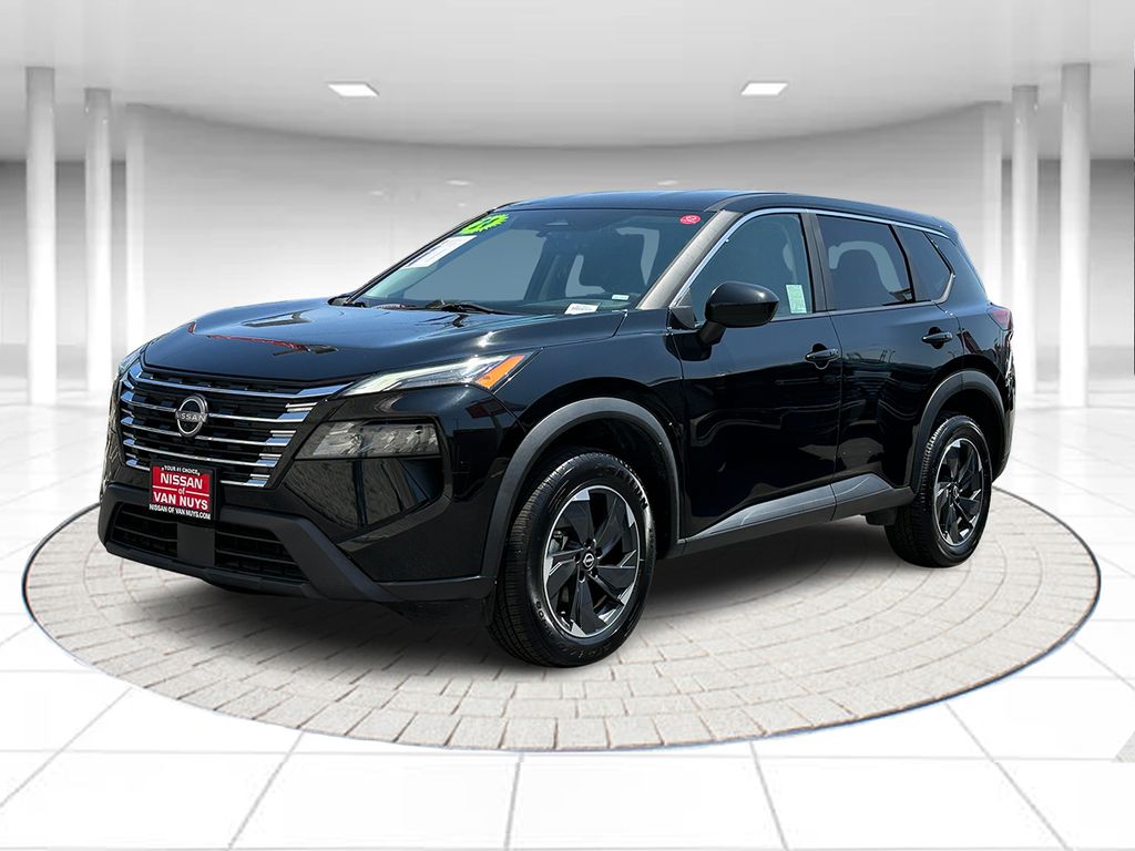 2024 Nissan Rogue SV AWD's photo