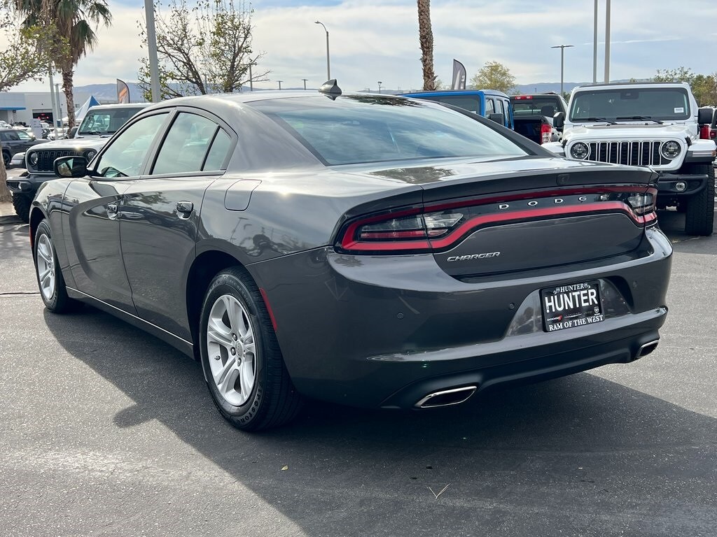 2023 Dodge Charger SXT photo 2