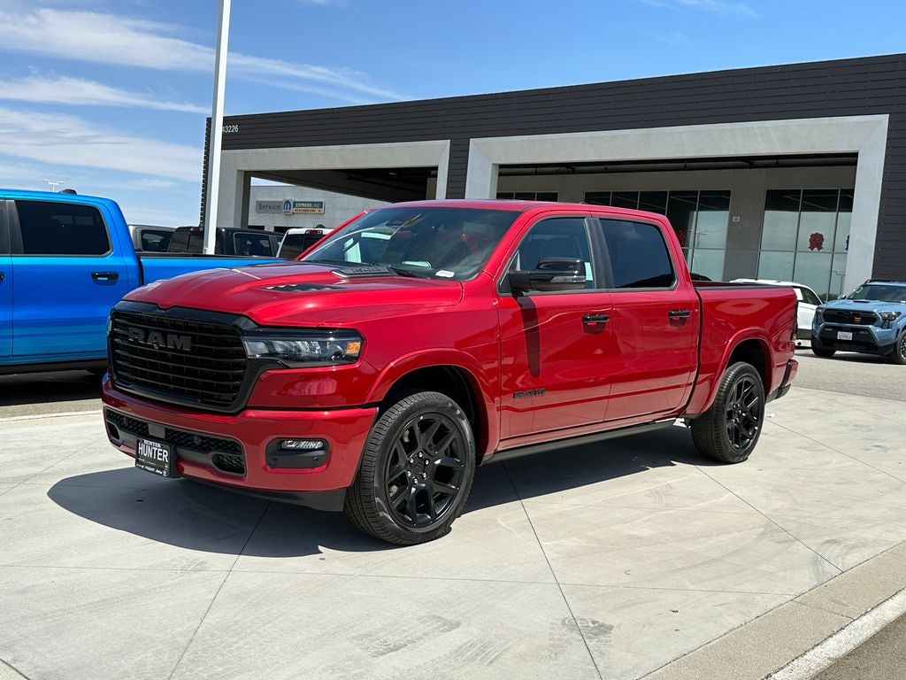 New 2026 Ram 1500 LARAMIE CREW CAB 4X4 5'7 BOX Pickup