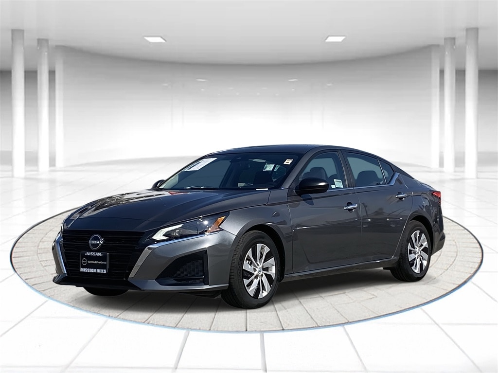 2025 Nissan Altima 2.5 S's photo