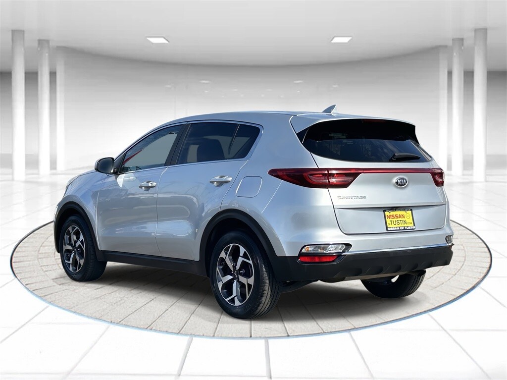 2021 Kia Sportage LX photo 2