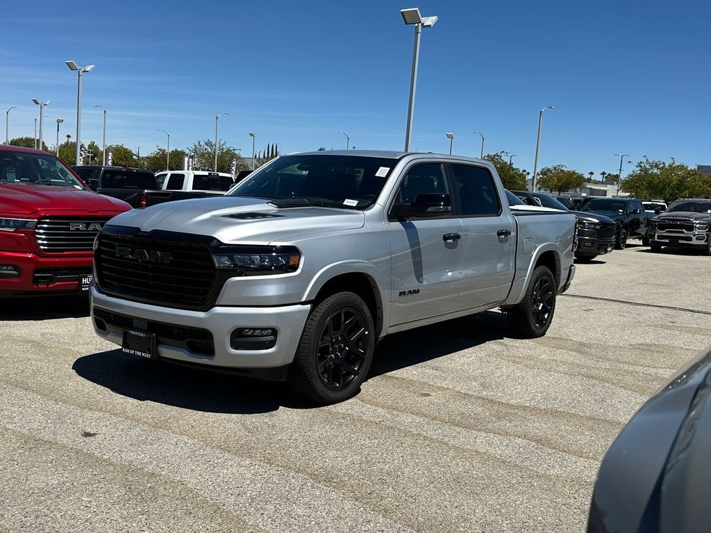 New 2026 Ram 1500 LARAMIE CREW CAB 4X4 5'7 BOX Pickup