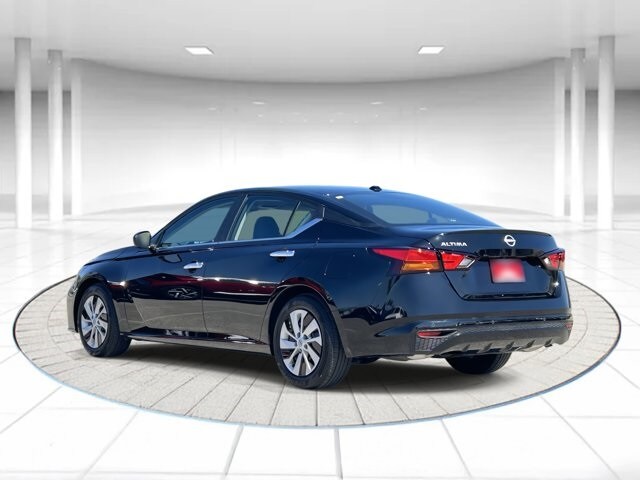 2025 Nissan Altima 2.5 S photo 2