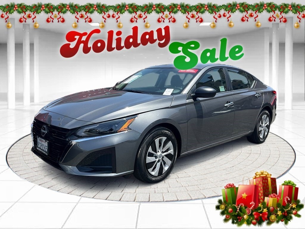 2025 Nissan Altima S's photo